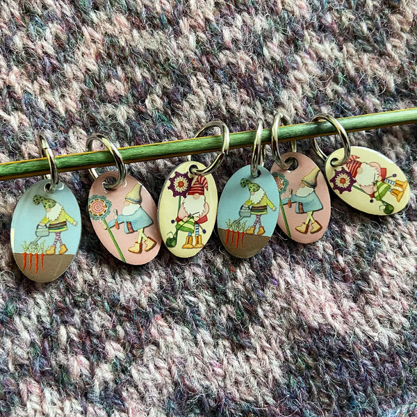 Stitch markers - Emma Ball