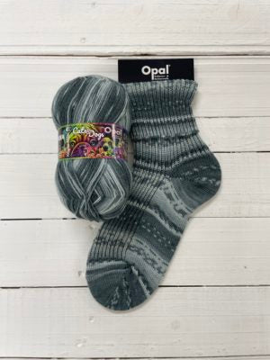 Opal - Cats and Dogs - 4ply